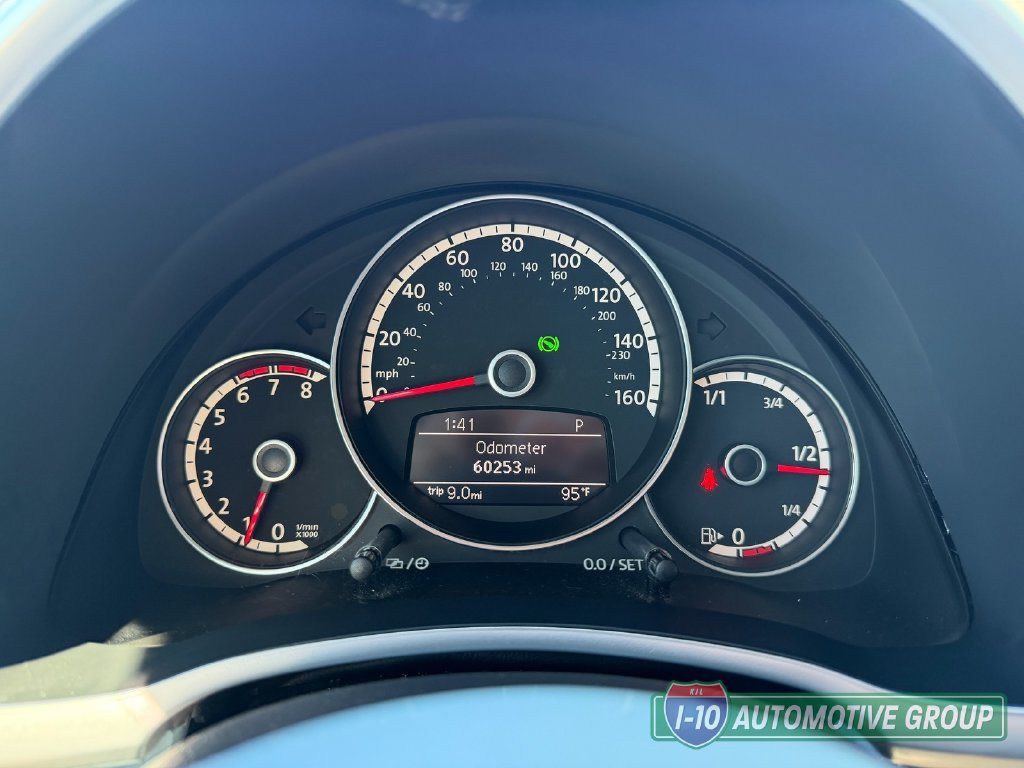 Used 2013 Volkswagen Beetle 2.5 FWD image 17