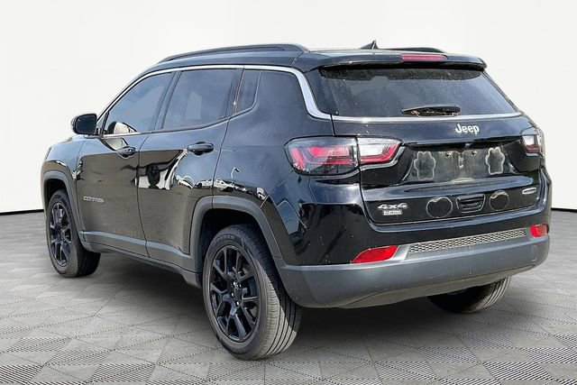 Used 2022 Jeep Compass Latitude w/ Sun and Sound Group image 4