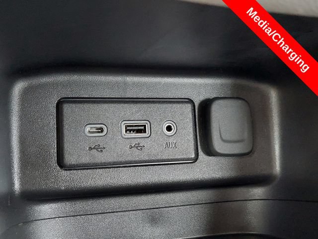 Used 2024 Chevrolet Equinox LS FWD image 15