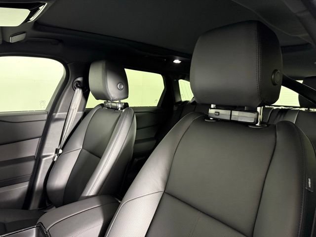 Used 2026 Land Rover Range Rover Velar S AWD/4WD image 15