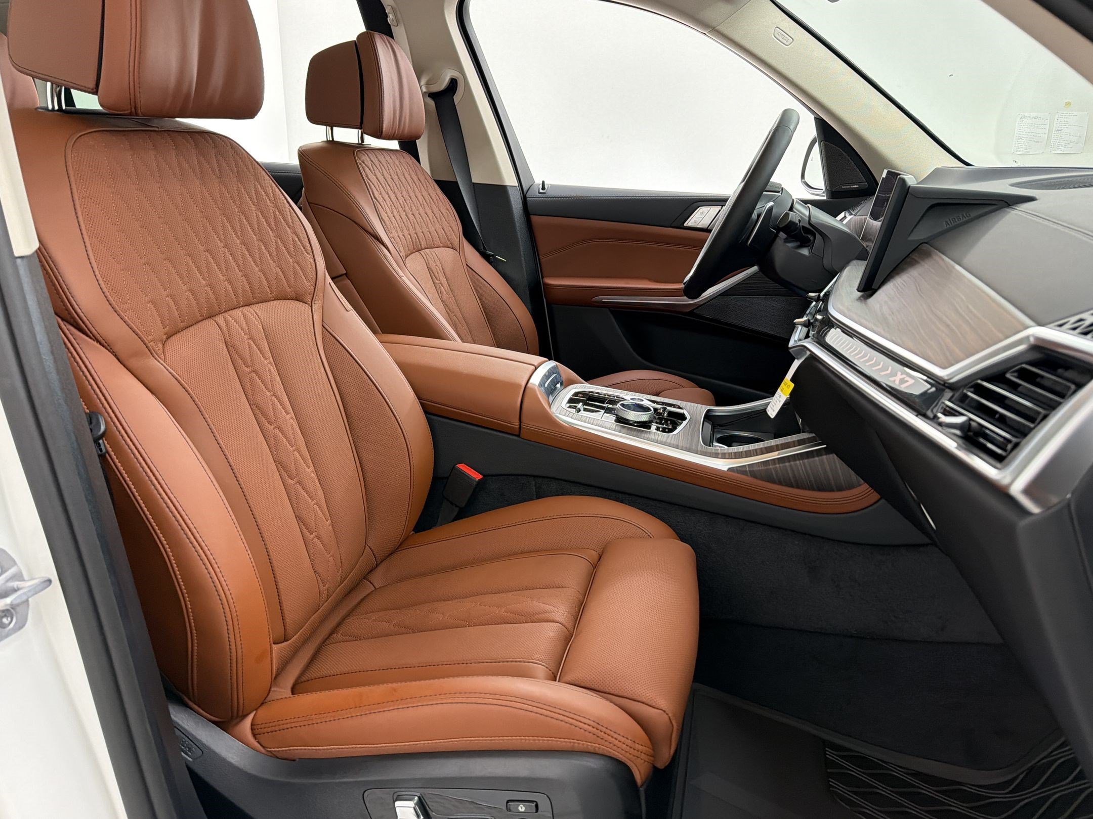 New 2027 BMW X7 xDrive40i w/ Executive Package AWD/4WD image 26