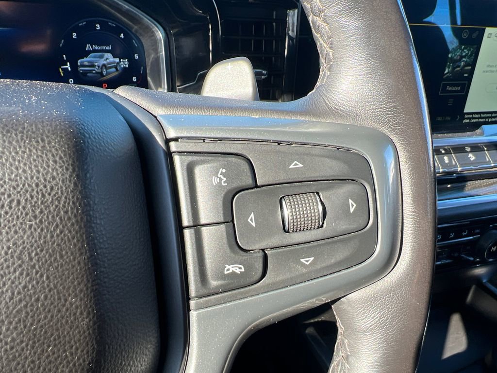 Used 2023 Chevrolet Silverado 1500 RST image 17