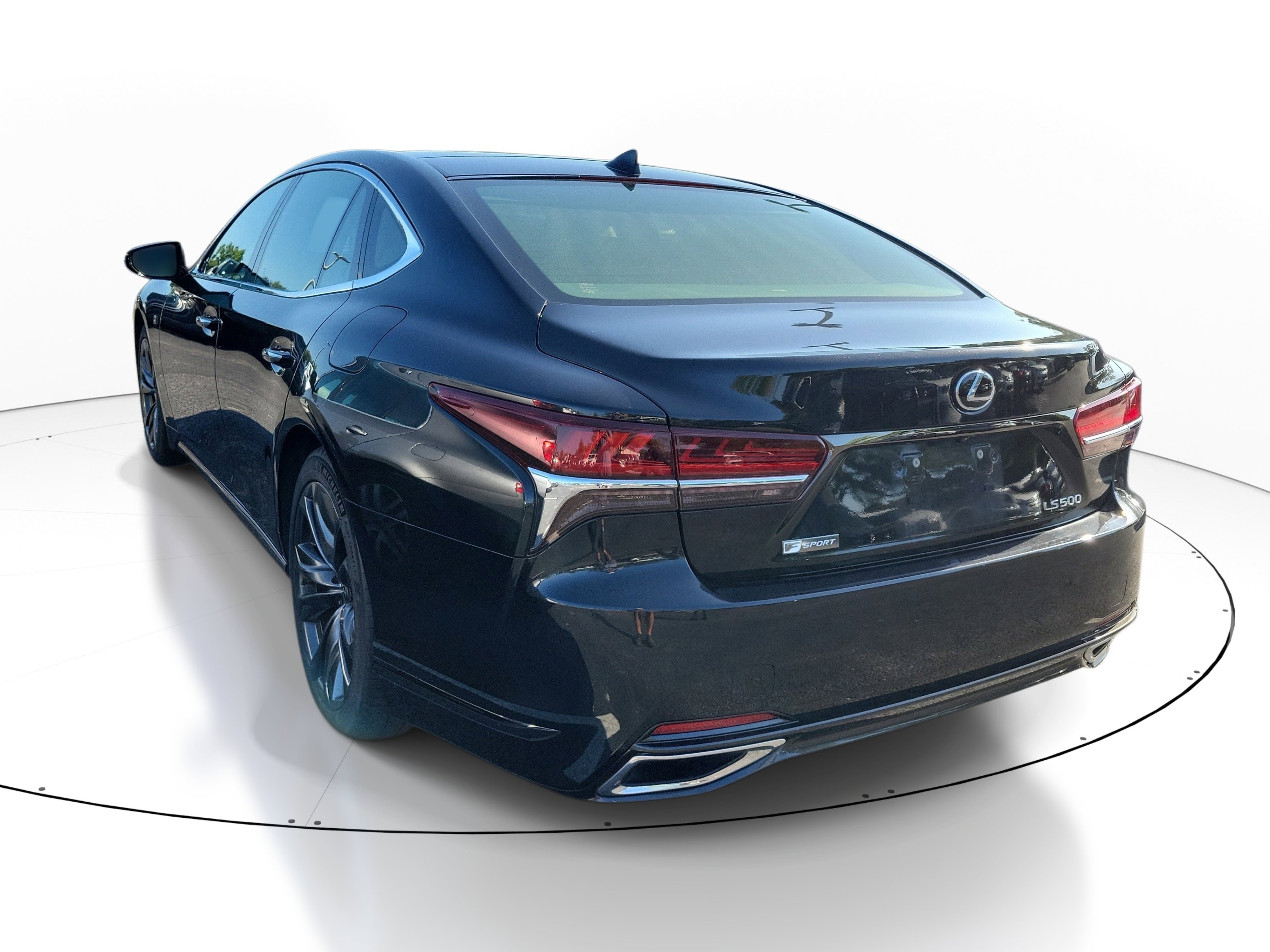 Used 2018 Lexus LS 500 F Sport w/ Accessory Package (Z2) RWD image 4