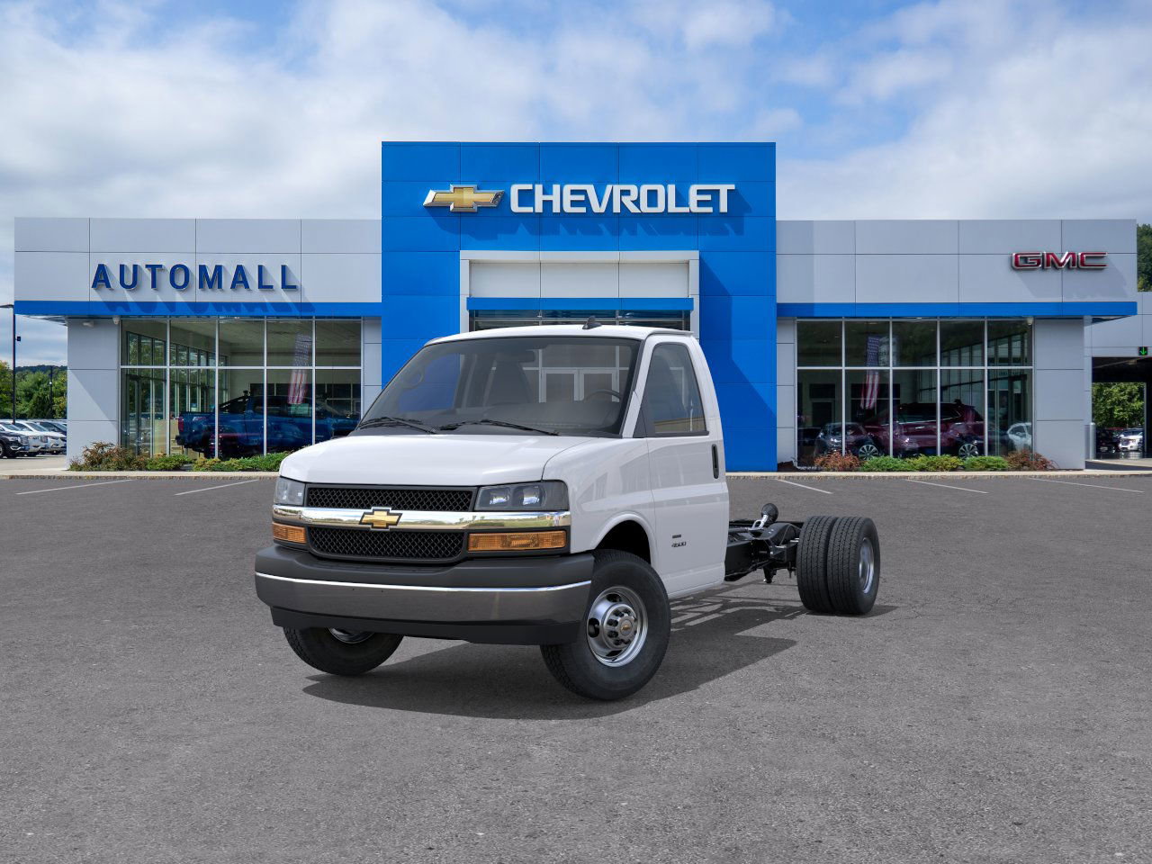 New 2026 Chevrolet Express 4500 w/ Power Convenience Package RWD image 8