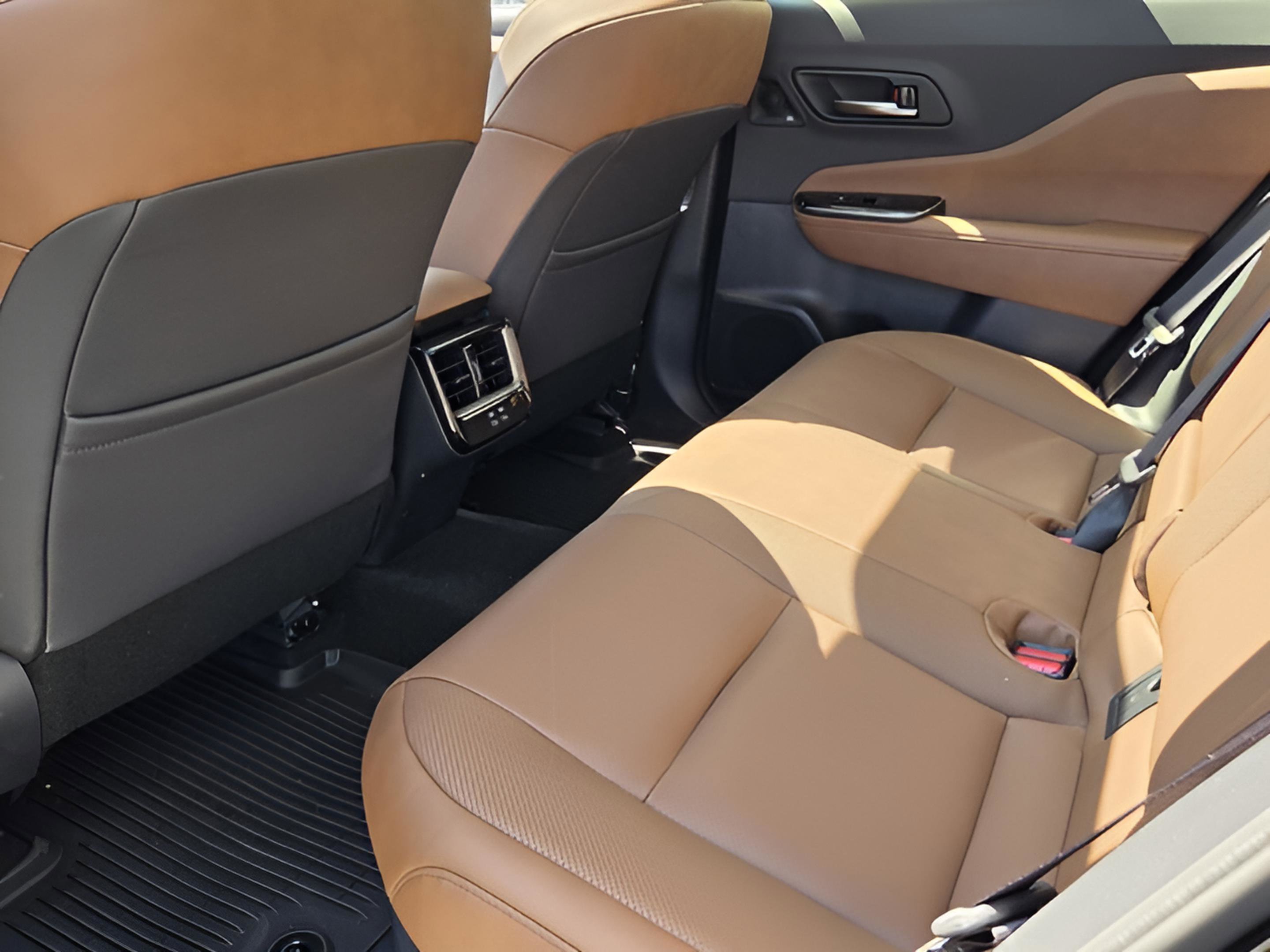 New 2026 Toyota Crown Signia AWD/4WD image 10