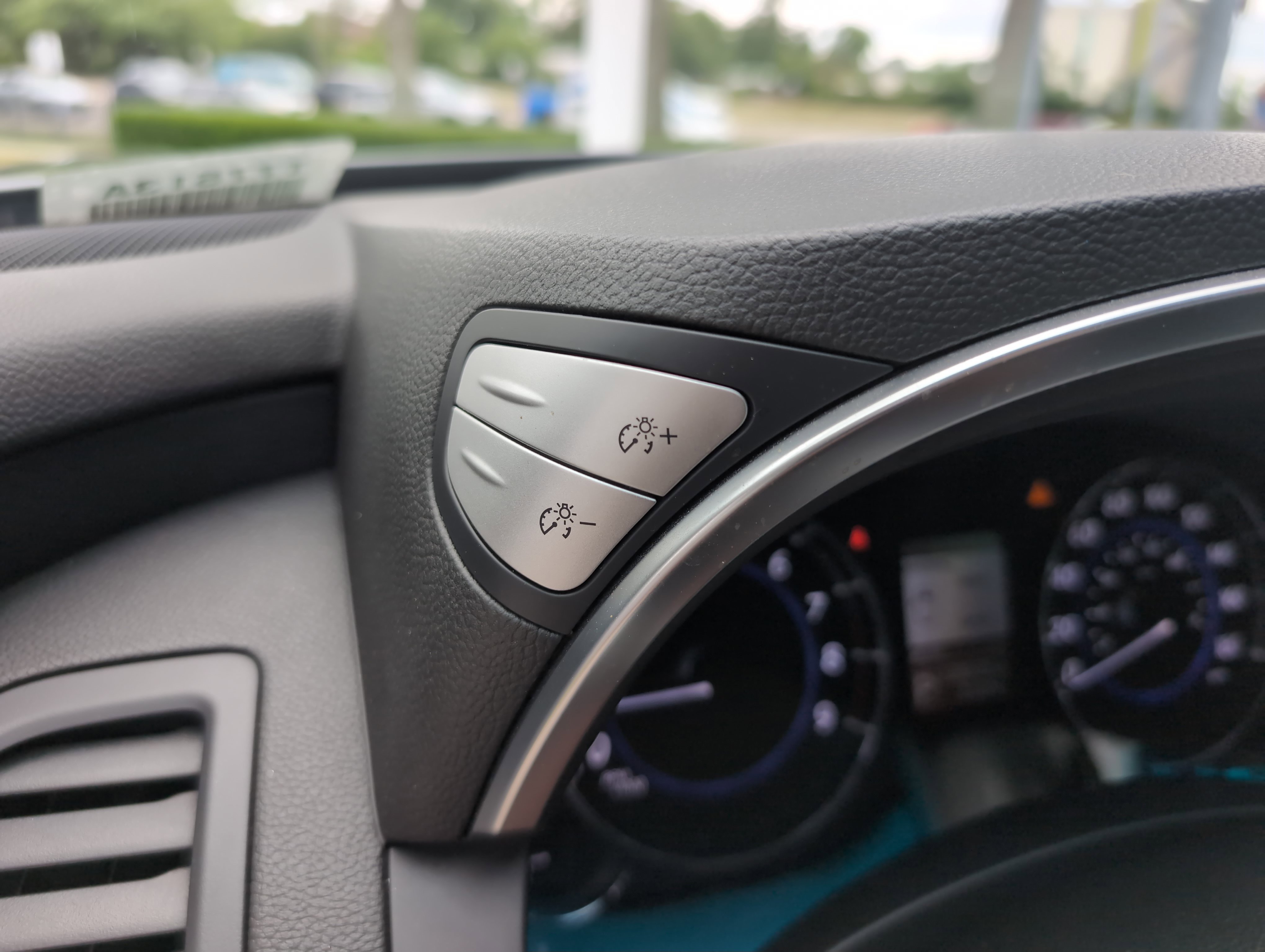 Used 2017 INFINITI QX70 AWD image 40