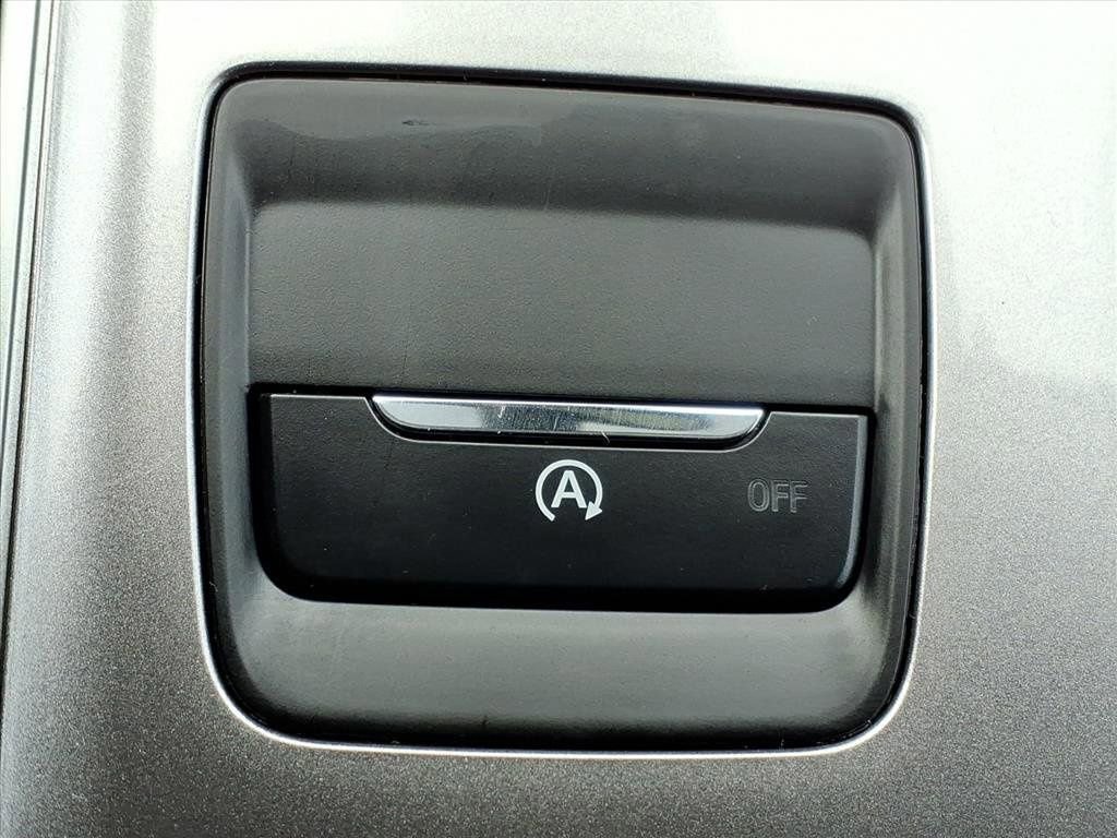 Used 2024 Ford Edge SEL w/ Convenience Package image 18