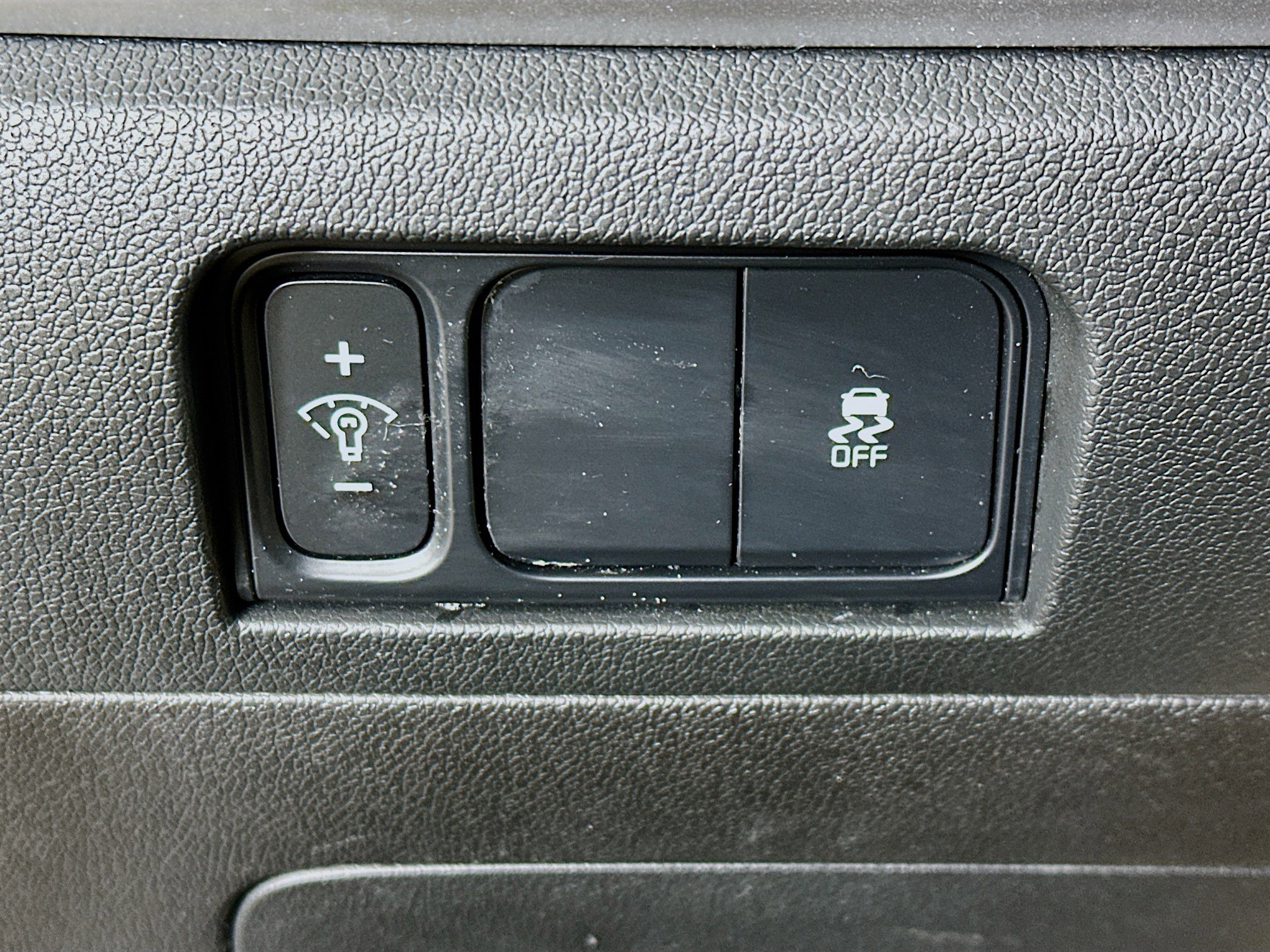 Used 2024 Kia Sorento S image 17