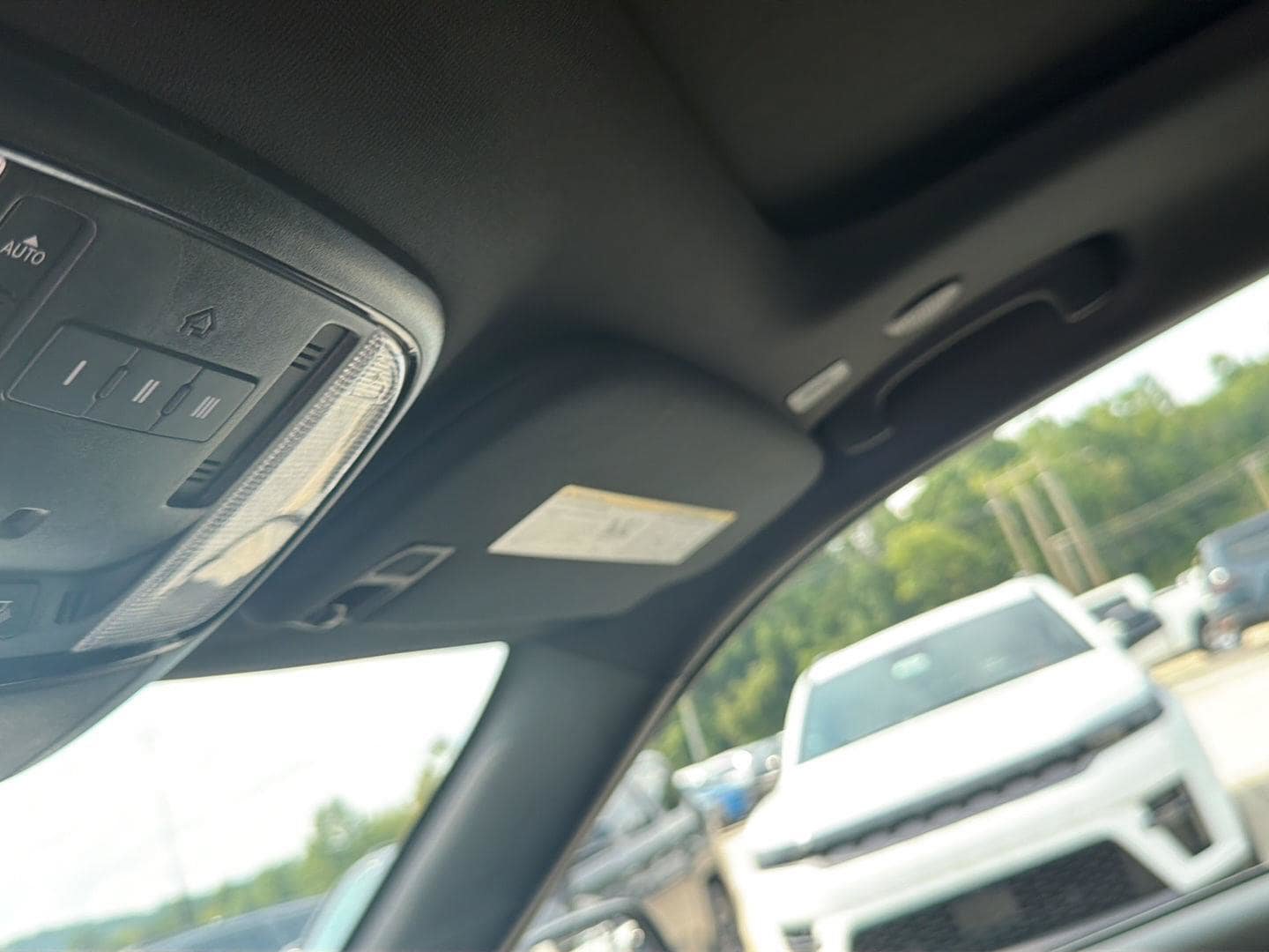 Used 2025 Dodge Durango R/T AWD/4WD image 19