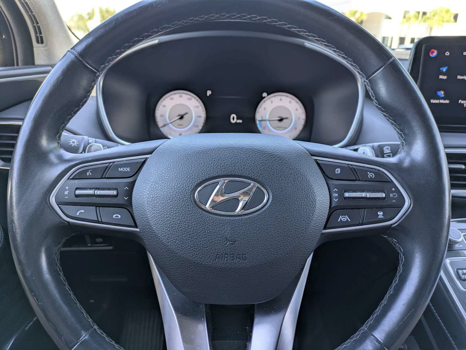 Used 2022 Hyundai Santa Fe Limited FWD image 25