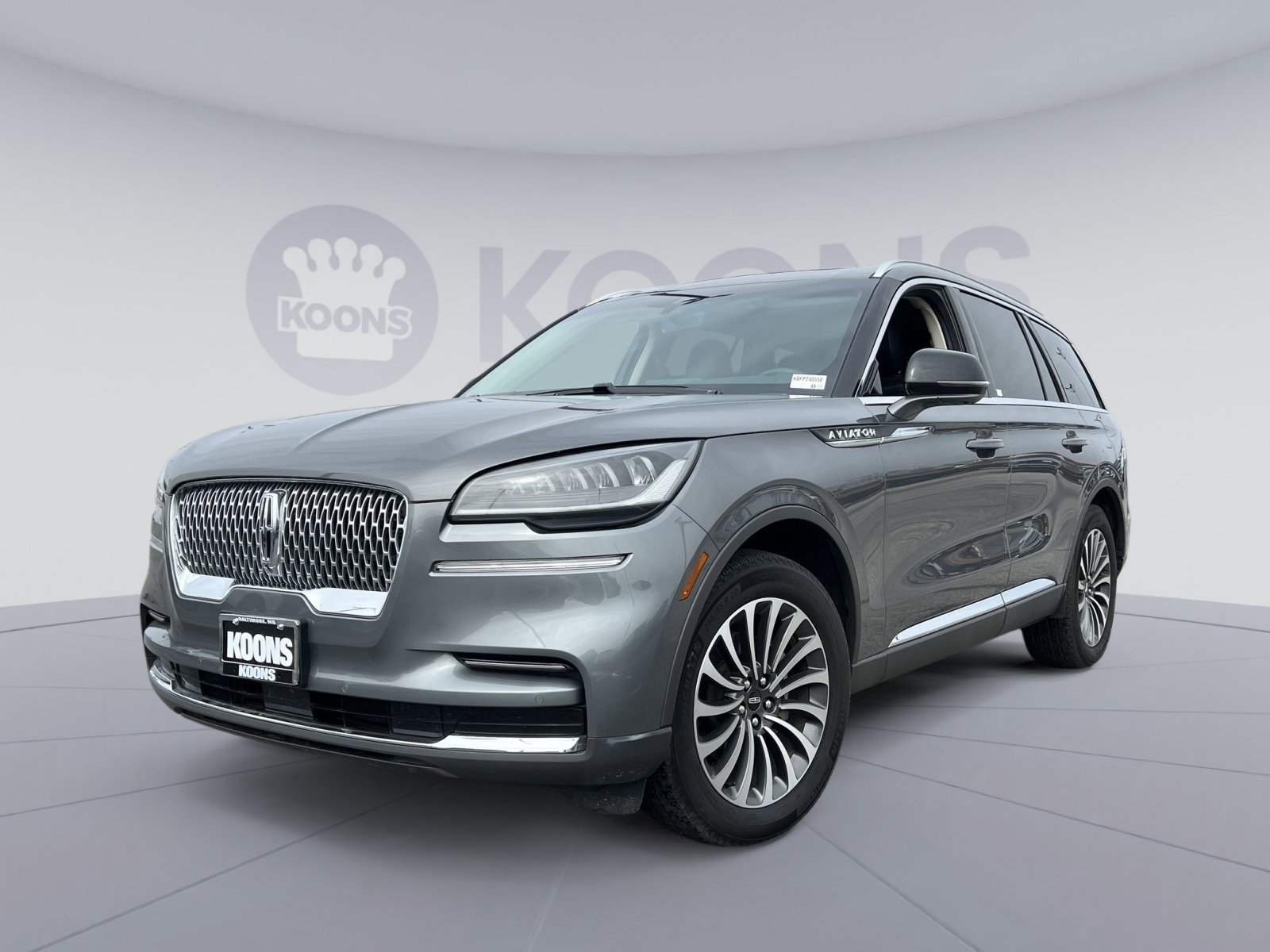 Used 2024 Lincoln Aviator Reserve image 1
