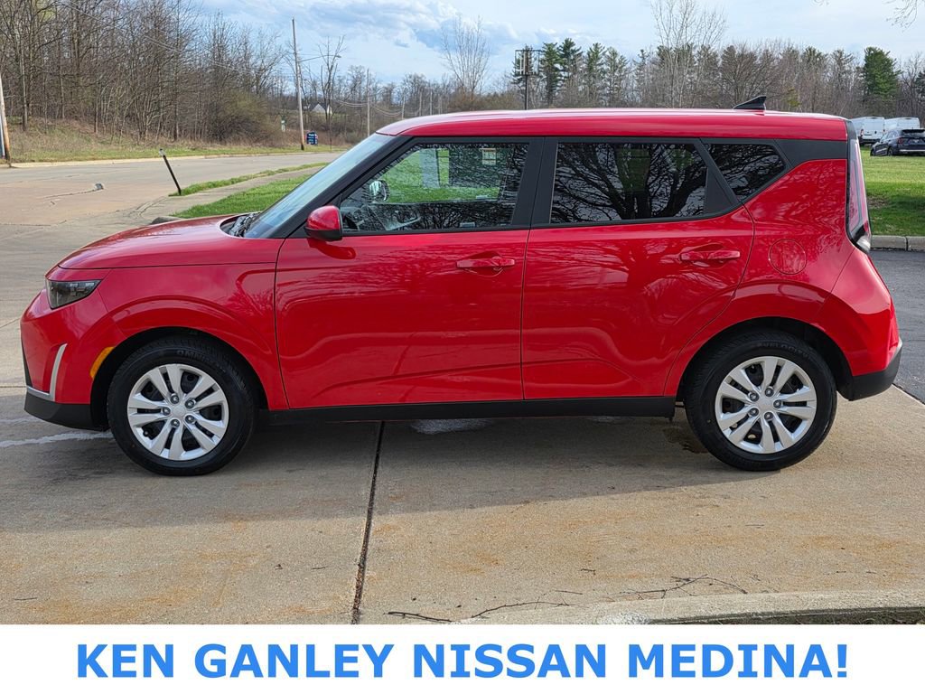 Used 2023 Kia Soul LX image 6