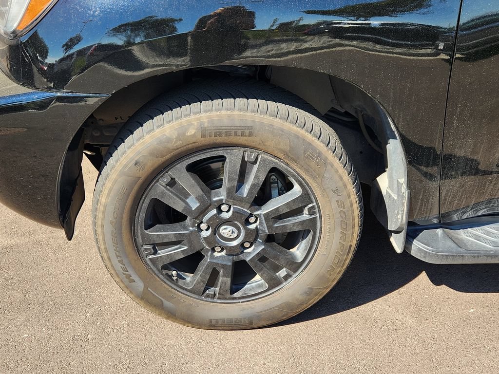 Used 2018 Toyota Sequoia TRD Sport AWD/4WD image 6