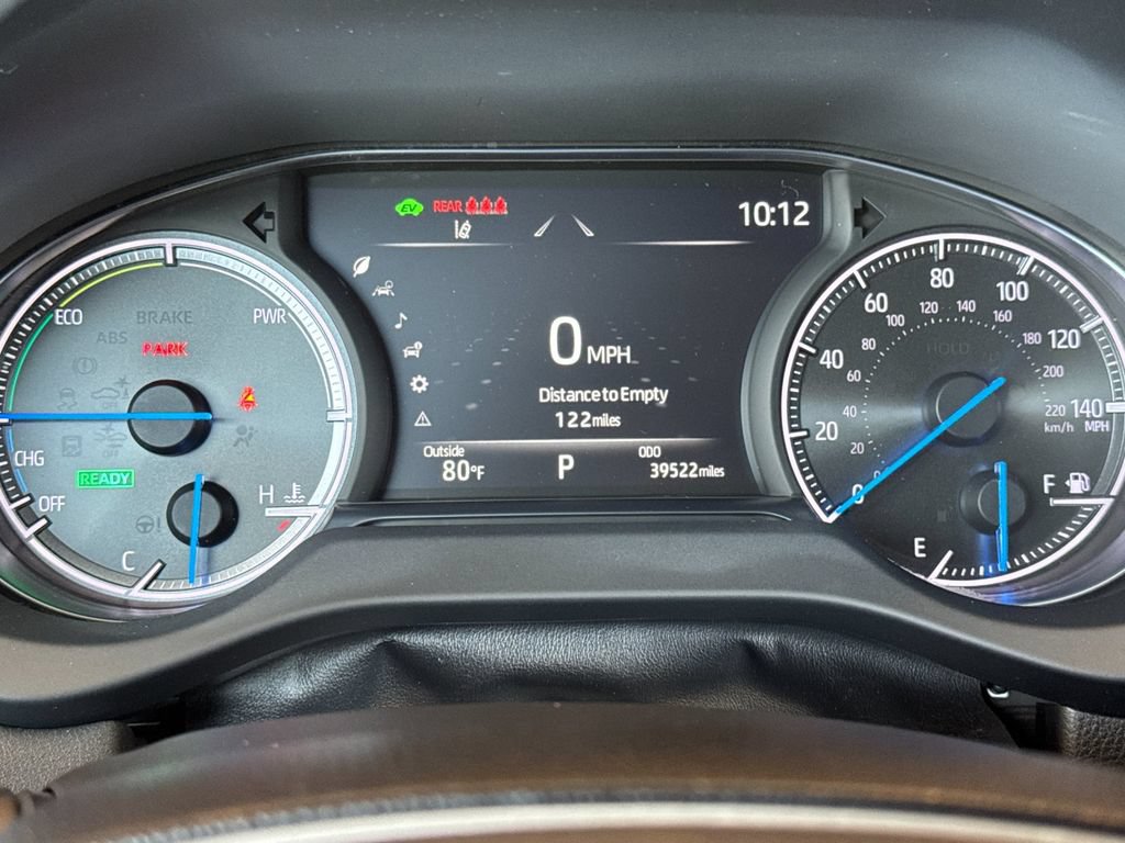 Used 2023 Toyota Venza LE AWD/4WD image 33
