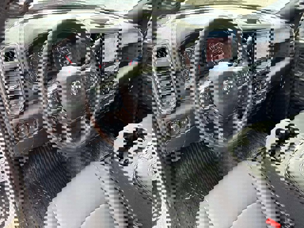 New 2026 RAM 3500 Tradesman image 37