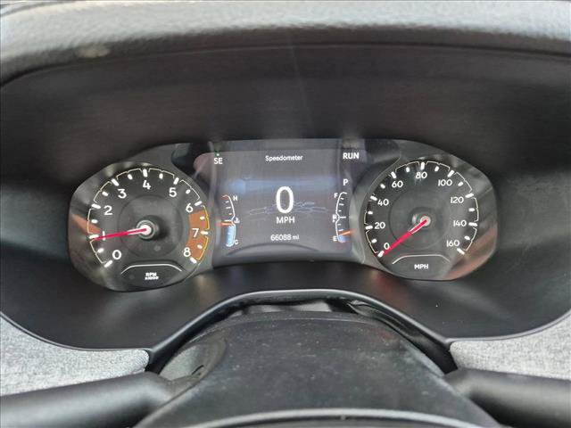 Used 2023 Jeep Compass Latitude AWD/4WD image 17