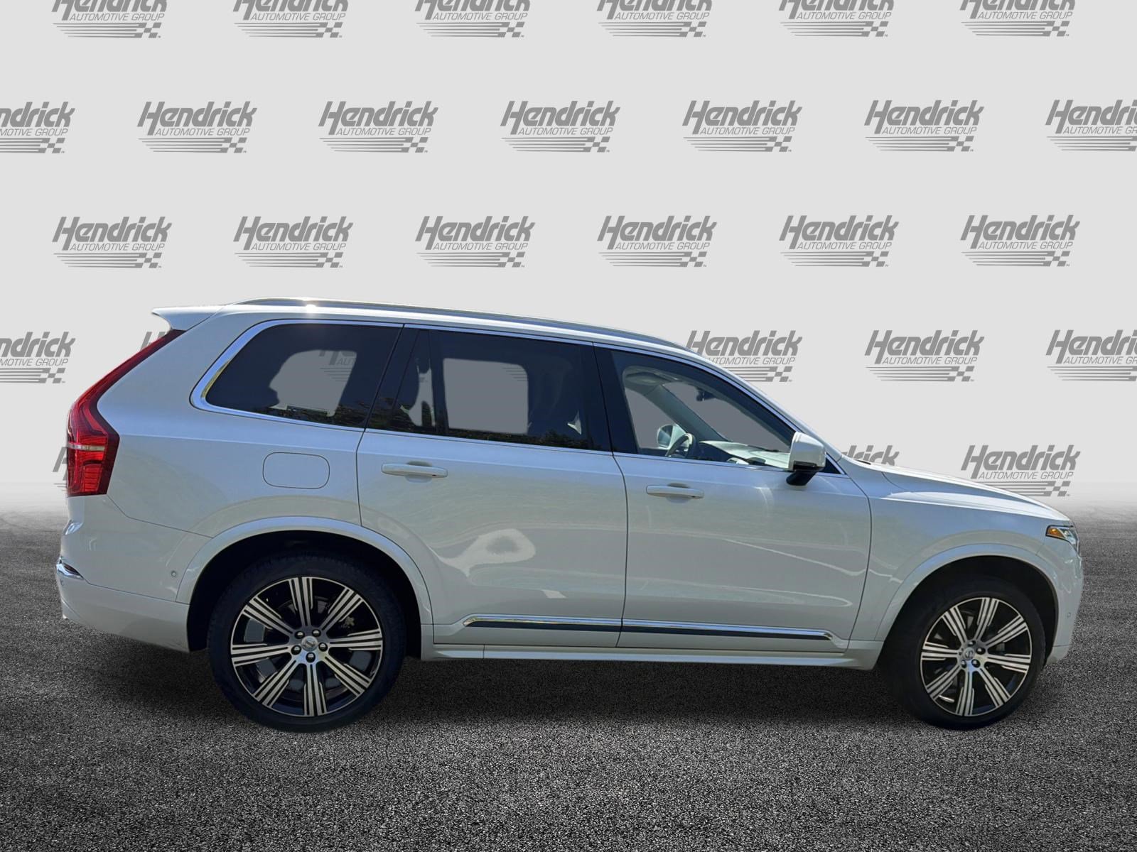 Certified 2023 Volvo XC90 B6 Ultimate image 11