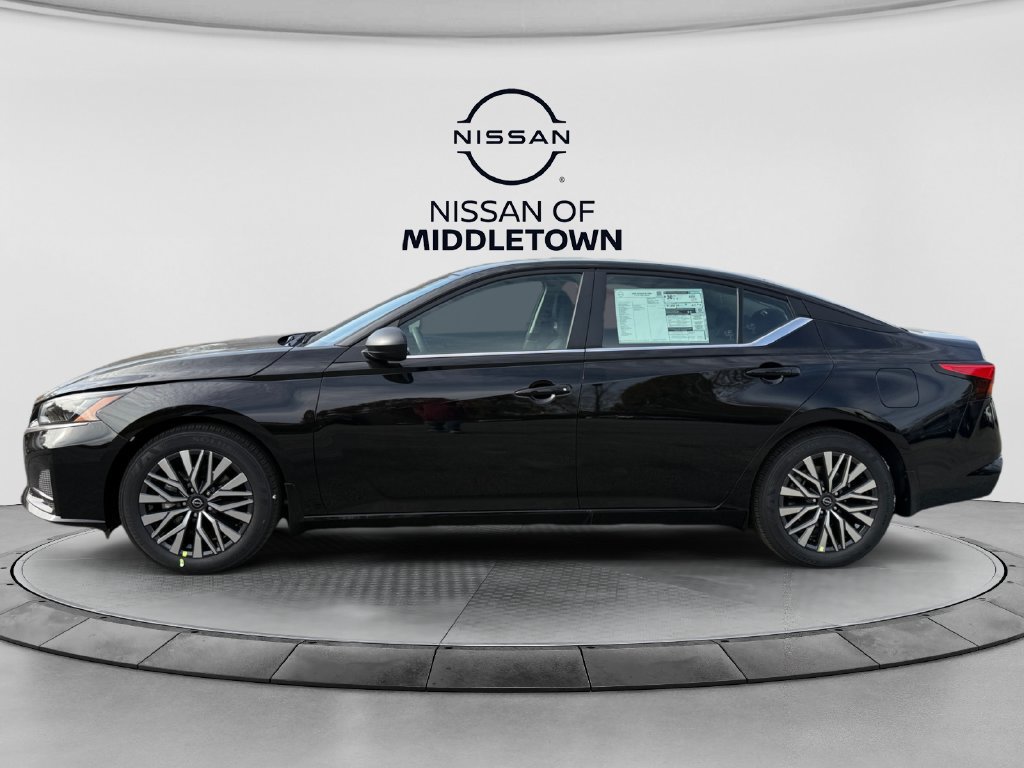 New 2026 Nissan Altima 2.5 SV FWD image 2