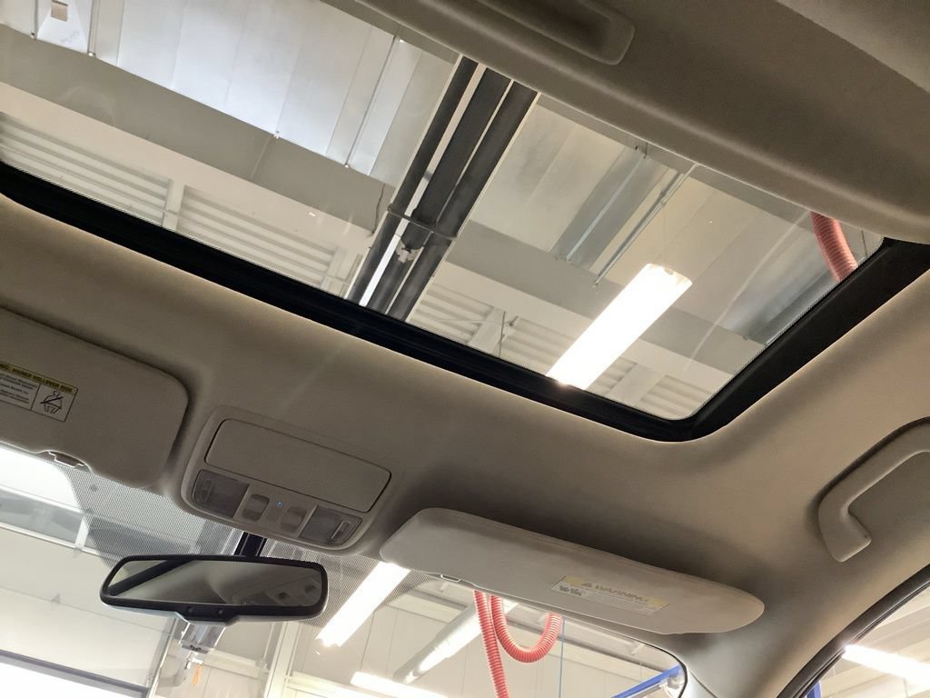 Used 2016 Honda CR-V EX-L image 10