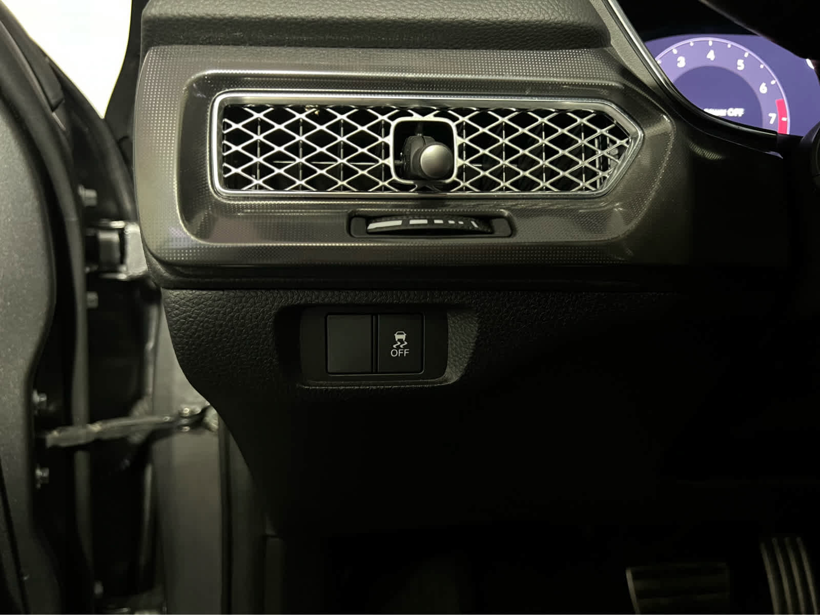 Certified 2024 Acura Integra A-Spec image 19