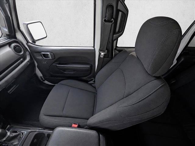Used 2021 Jeep Gladiator Sport AWD/4WD image 19