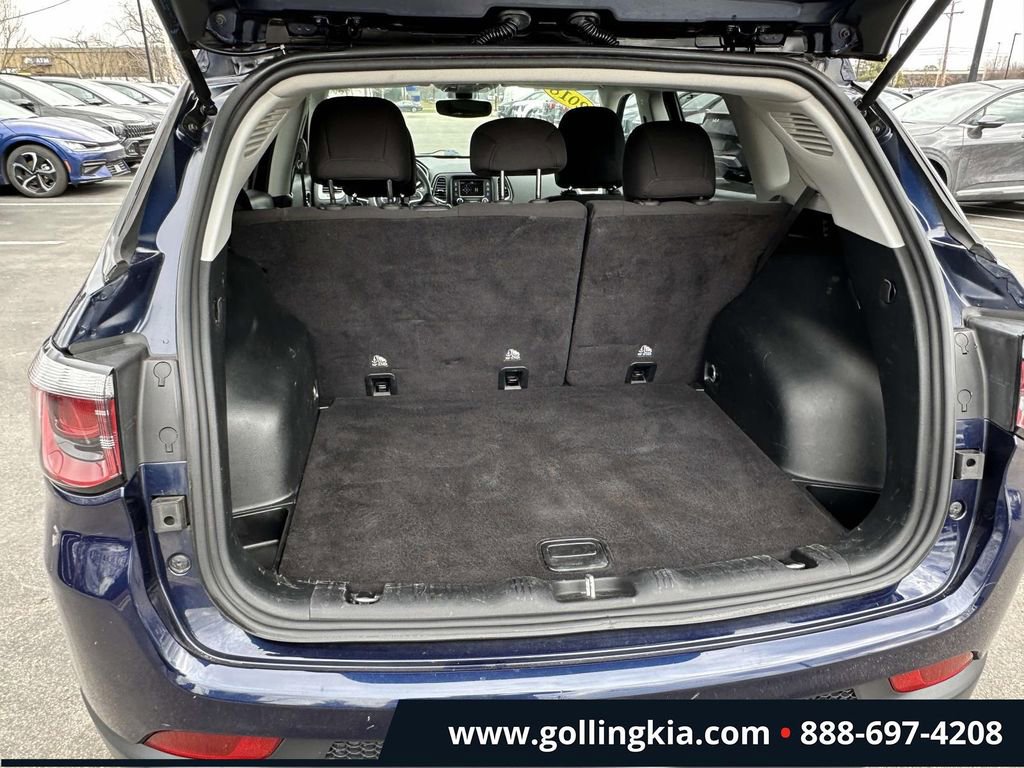 Used 2018 Jeep Compass Sport image 9