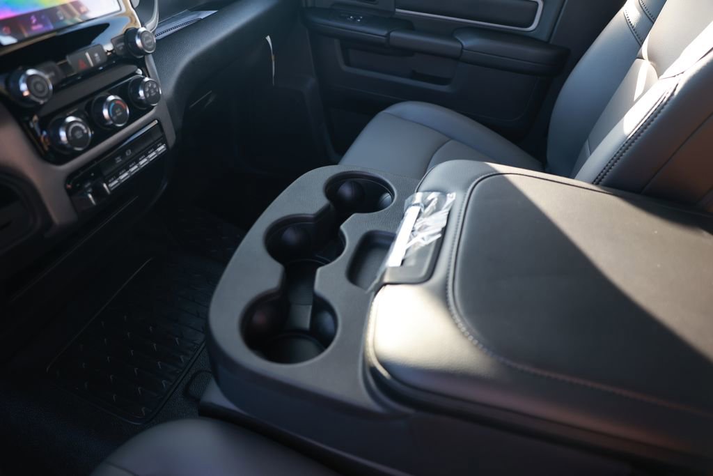 New 2026 RAM 5500 Tradesman w/ Chrome Appearance Group image 25