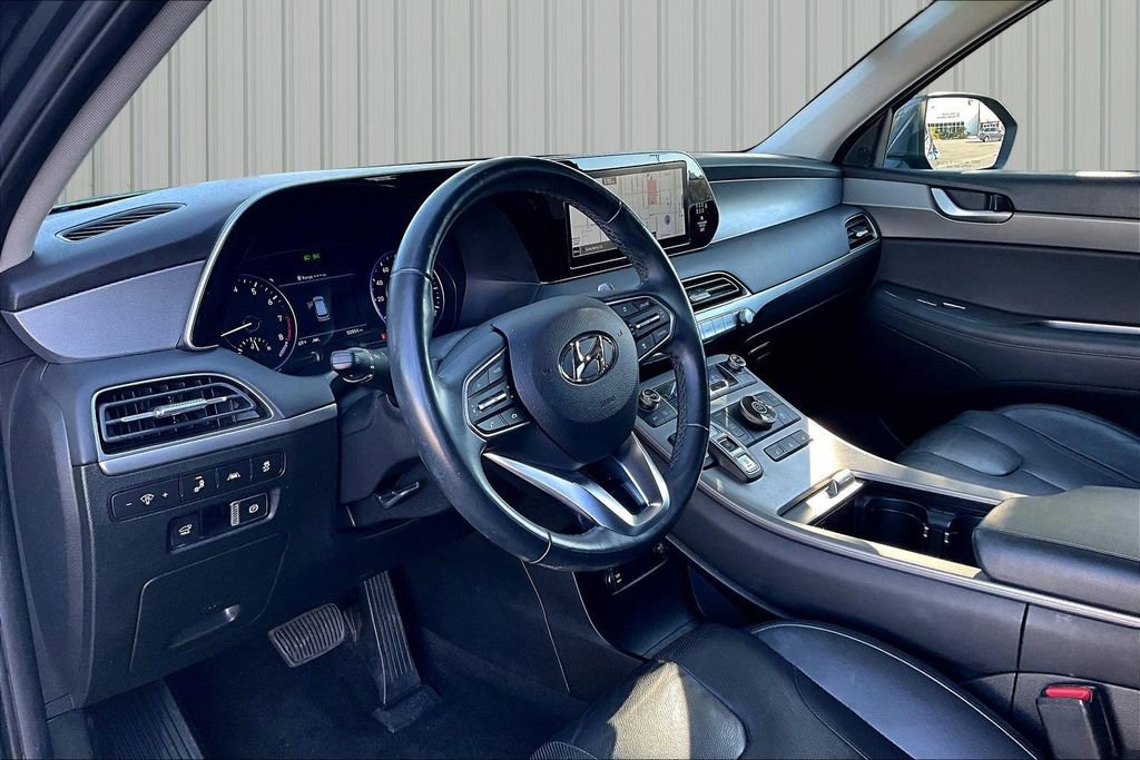 Used 2022 Hyundai Palisade SEL w/ 8P Bench Seat Package image 4