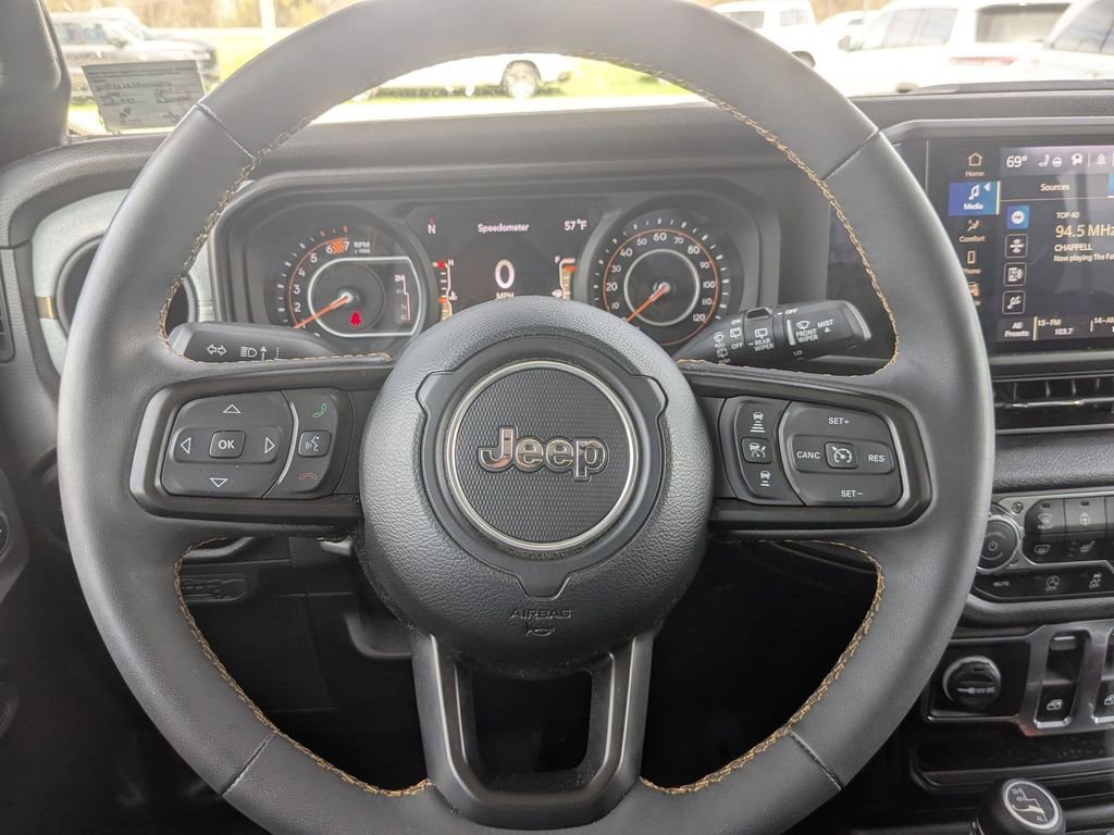 Used 2024 Jeep Wrangler Sport AWD/4WD image 20