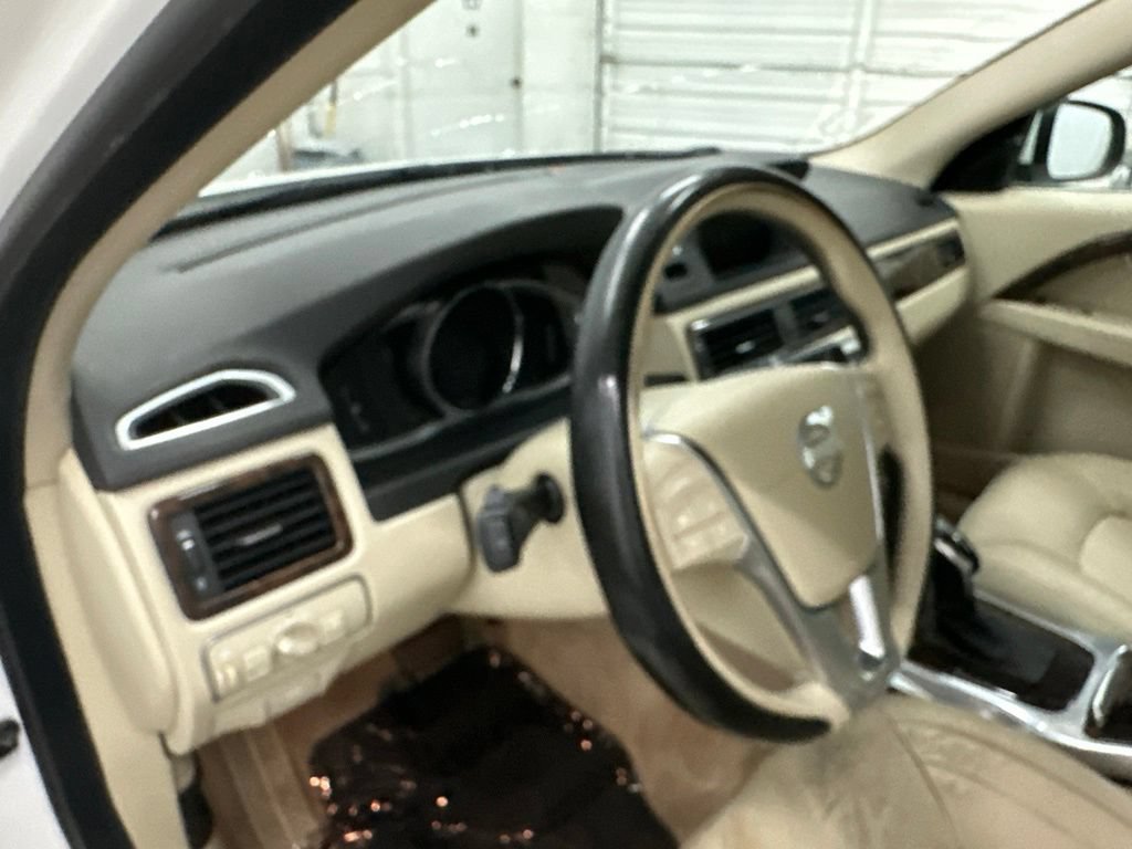Used 2015 Volvo S80 T5 FWD image 9