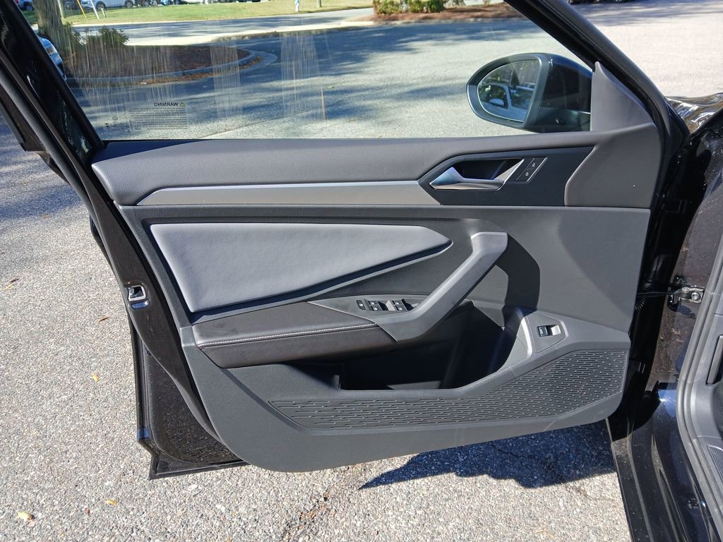 New 2026 Volkswagen Jetta SE FWD image 10