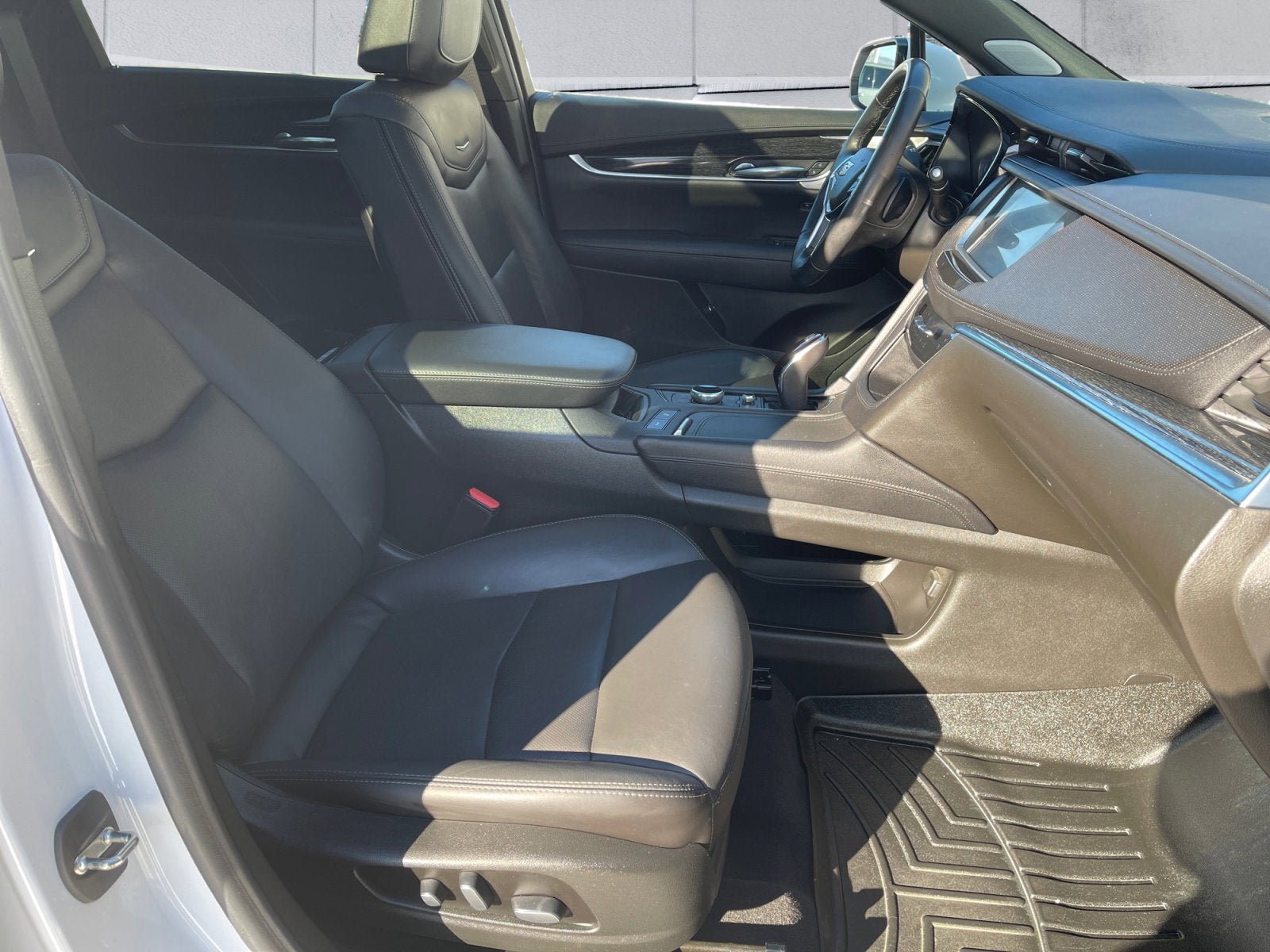 Used 2021 Cadillac XT5 Premium Luxury AWD/4WD image 16