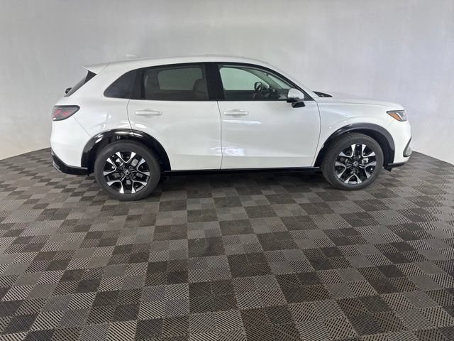 Certified 2026 Honda HR-V EX-L image 5