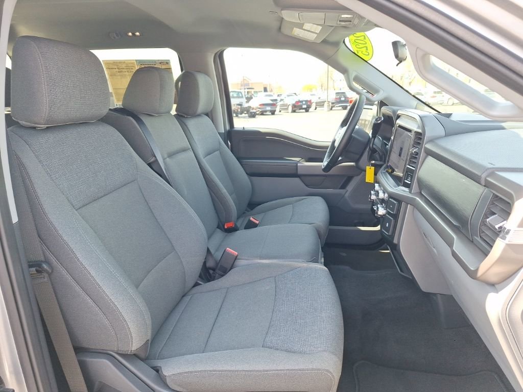 Used 2025 Ford F150 XLT w/ Equipment Group 301A Standard image 16