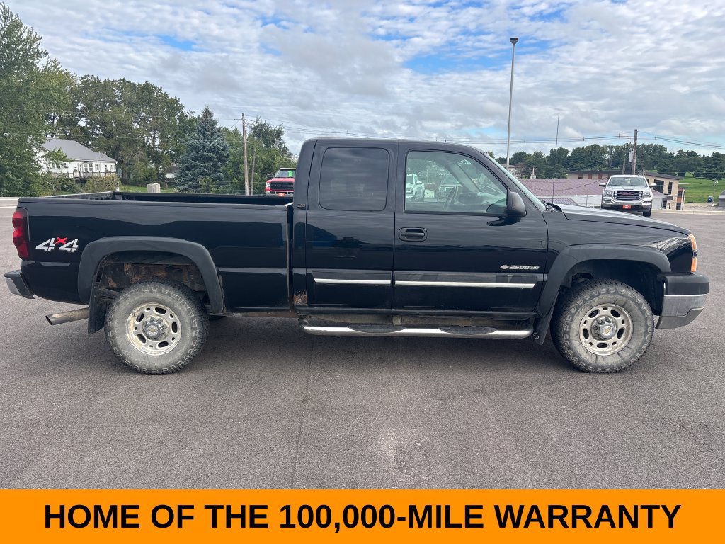 Used 2004 Chevrolet Silverado 2500 LT AWD/4WD image 6