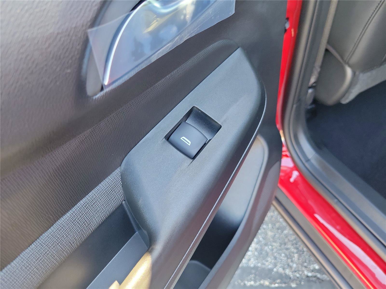 New 2026 Buick Envista Sport Touring w/ Convenience I Package FWD image 17