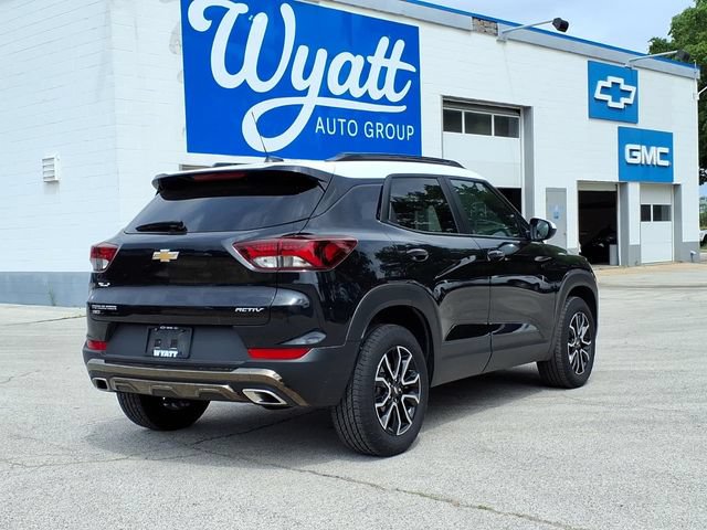 Used 2023 Chevrolet TrailBlazer ACTIV AWD/4WD image 8