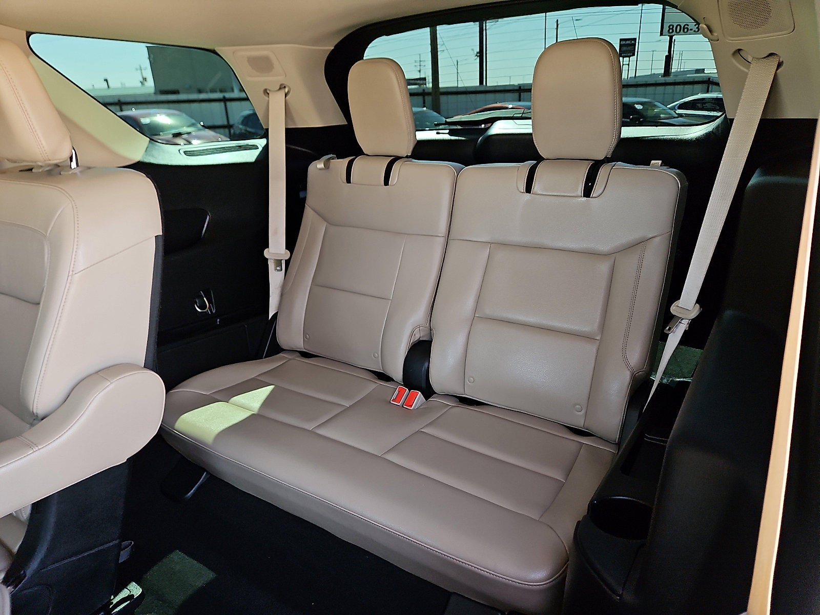 Used 2020 Ford Explorer Limited image 9