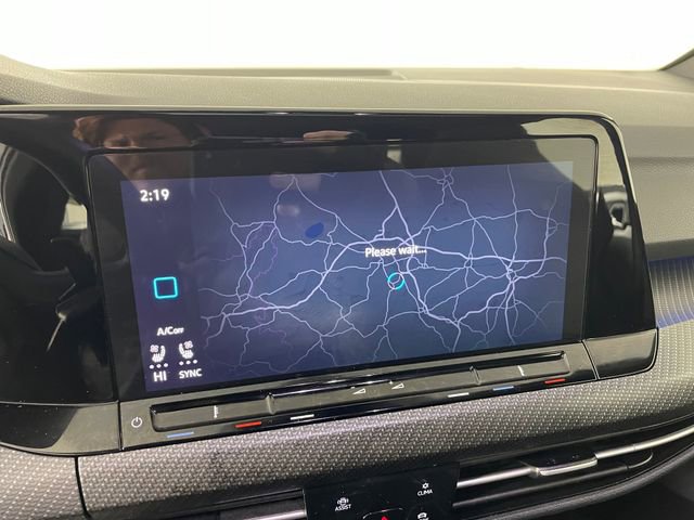 Used 2023 Volkswagen Golf R AWD/4WD image 7