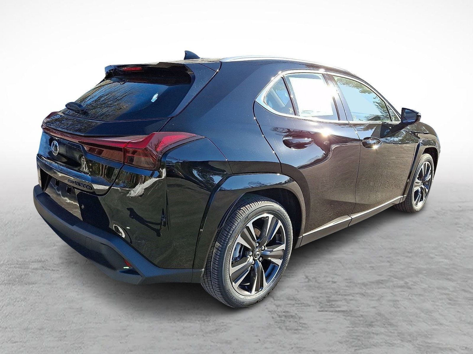 New 2025 Lexus UX 300h AWD image 4