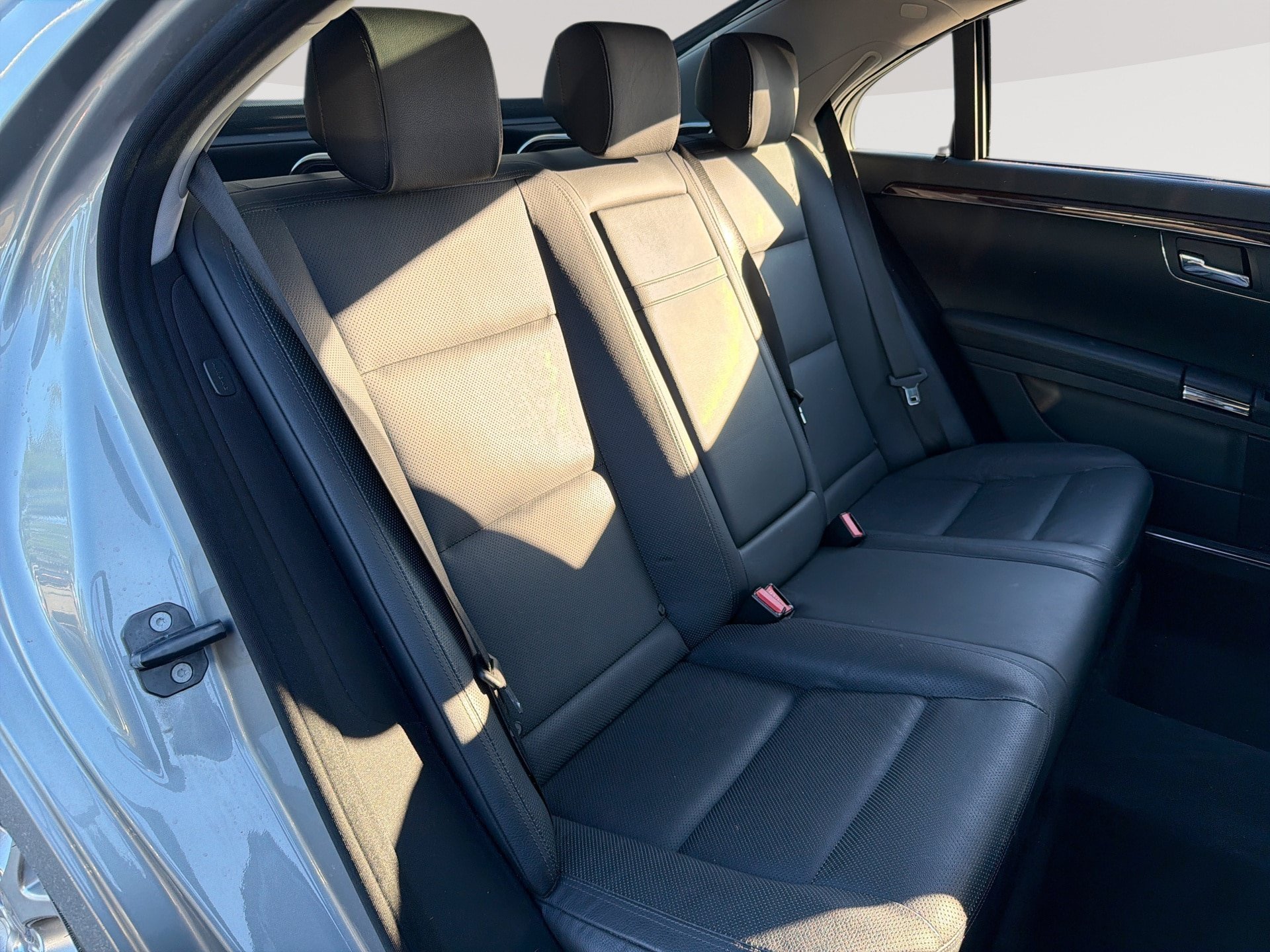 Used 2013 Mercedes-Benz S 550 4MATIC image 27