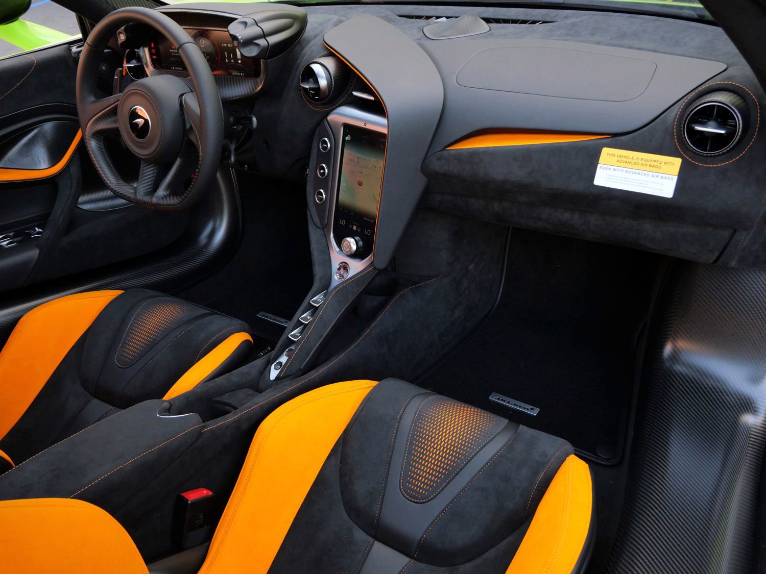 Used 2024 McLaren 750S RWD image 10