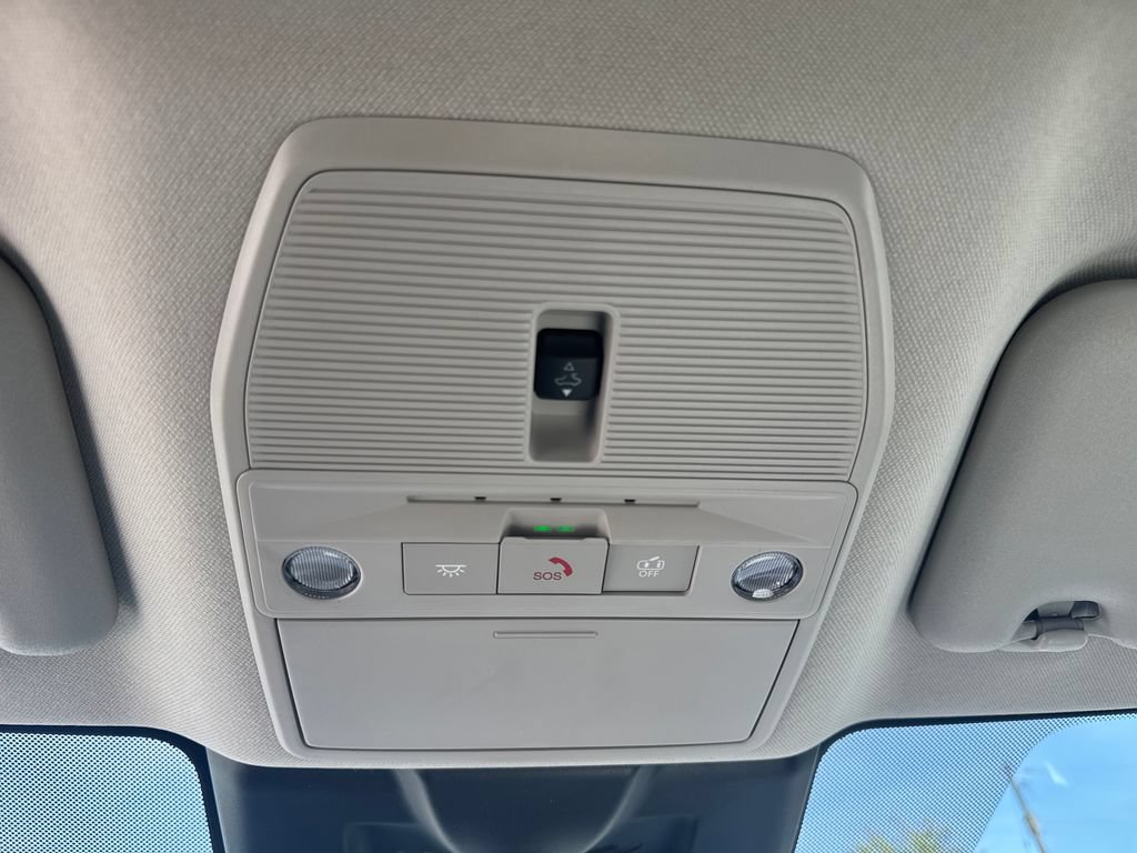 New 2026 Nissan Sentra SL w/ Floor Mat Package FWD image 39
