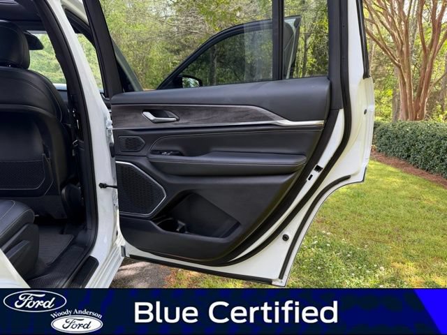 Used 2024 Jeep Grand Cherokee L Overland w/ Trailer Tow Package AWD/4WD image 26
