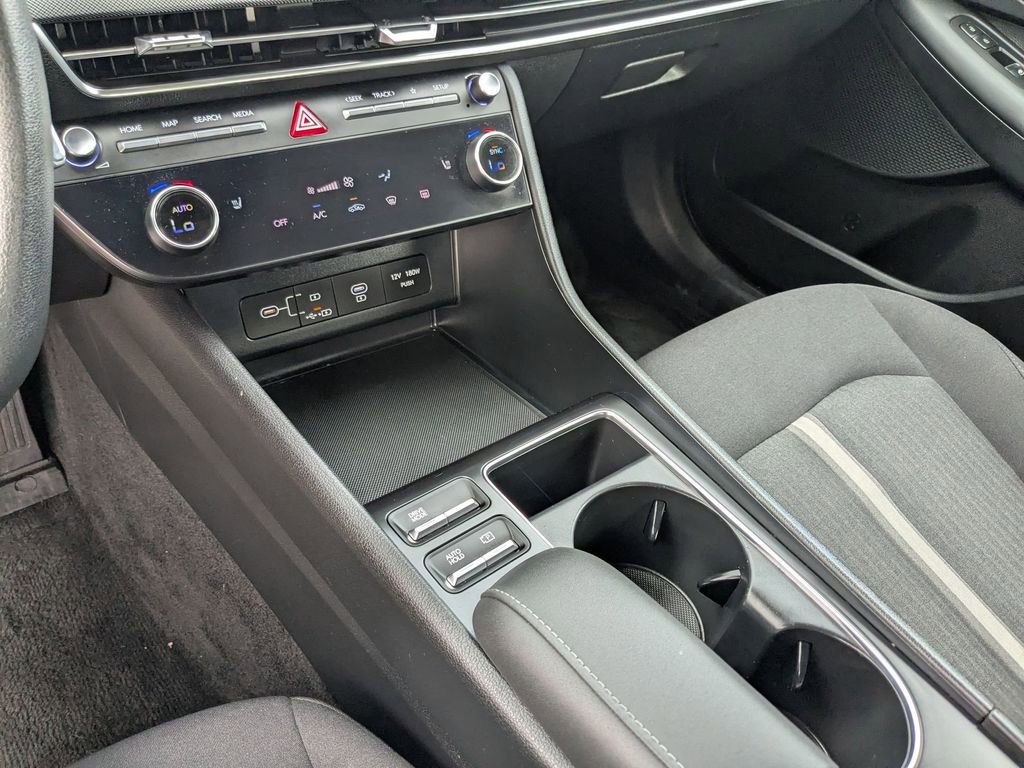 Used 2025 Hyundai Sonata SEL FWD image 21