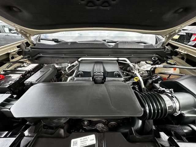 Used 2024 Chevrolet Colorado Trail Boss w/ Technology Package AWD/4WD image 30