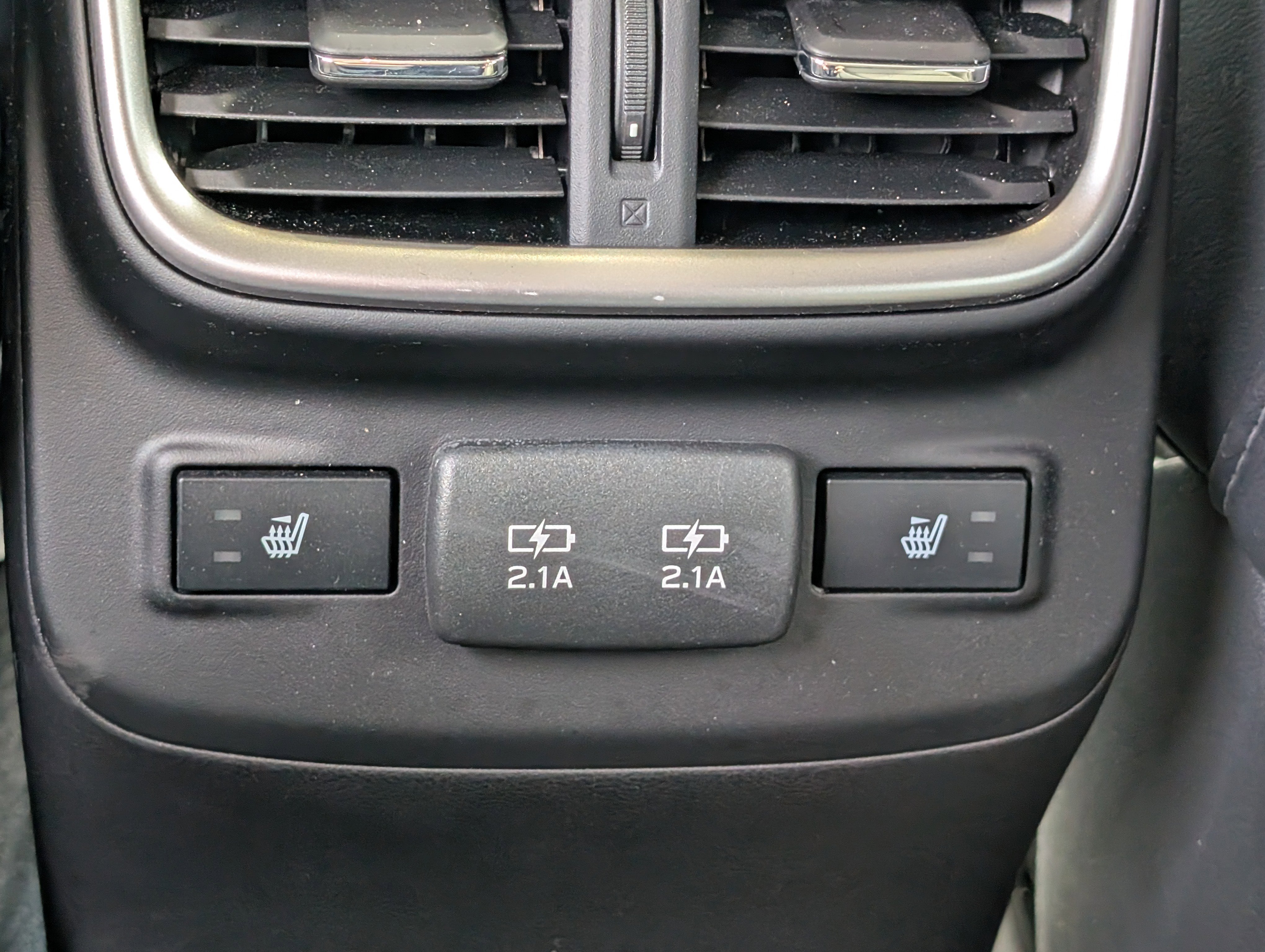 Used 2020 Subaru Outback Limited image 15