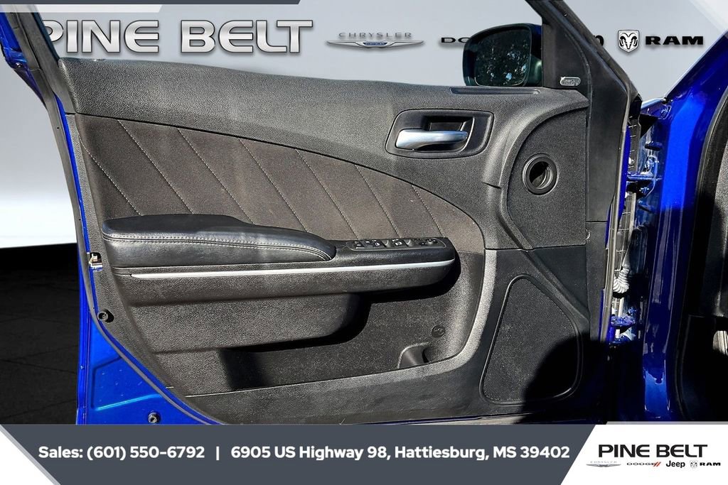 Used 2022 Dodge Charger GT image 17