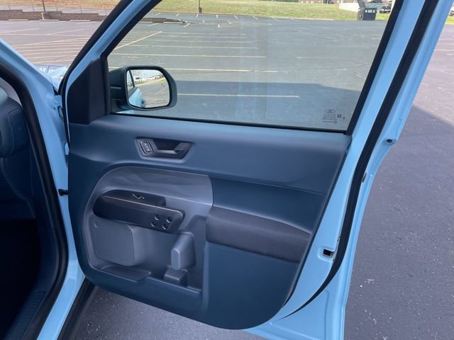 New 2026 Ford Maverick XL image 44