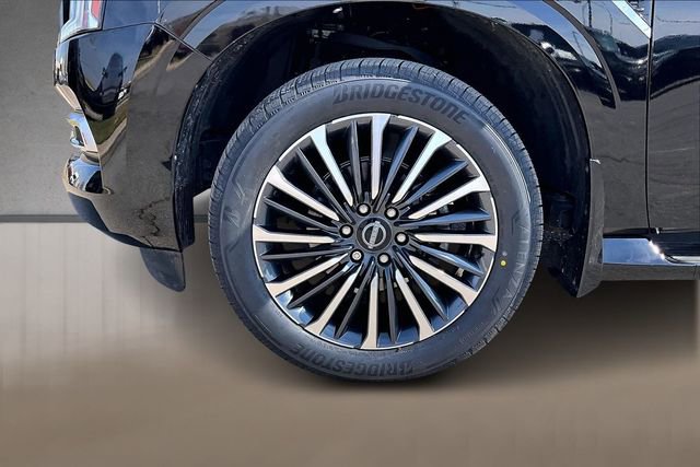 Used 2025 Nissan Armada Platinum Reserve image 6